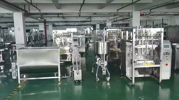 慶賀:中國(guó)第八屆重慶火鍋美食文化節(jié)開(kāi)幕了(圖3)