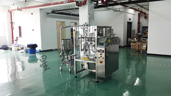 高粘度醬料包裝機生產(chǎn)線哪家好(圖1)