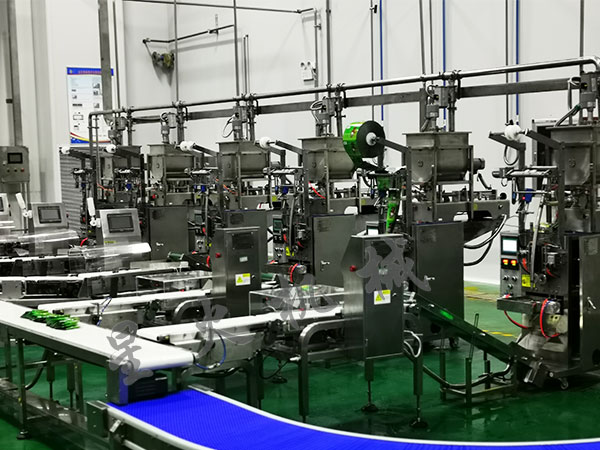 方便面調(diào)料醬包裝機設(shè)備市場報價多少(圖1)