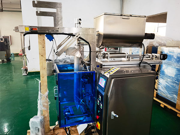 香辣鹵肉醬料包裝機好用嗎(圖1) 香辣鹵肉醬料包裝機好用嗎(圖1)