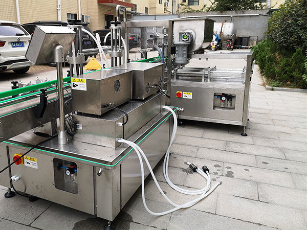 紅燒醬汁灌裝機(jī)械有幾種操作方法(圖2)