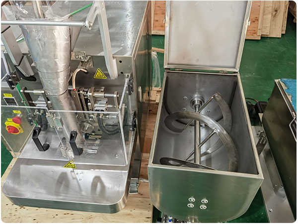 東北大豆醬料包裝生產線多少錢一套(圖1) 東北大豆醬料包裝生產線多少錢一套(圖1)