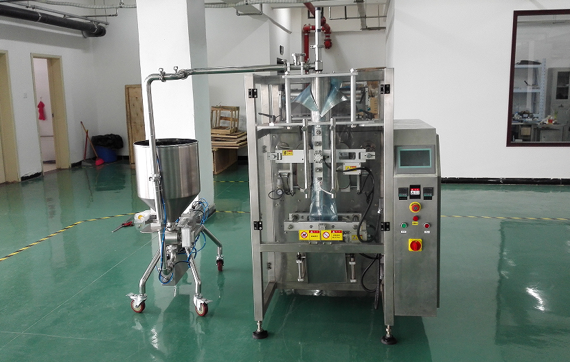 火鍋底料自動化醬料包裝機多樣化發展,提高經濟效益(圖1) 火鍋底料自動化醬料包裝機多樣化發展,提高經濟效益(圖1)